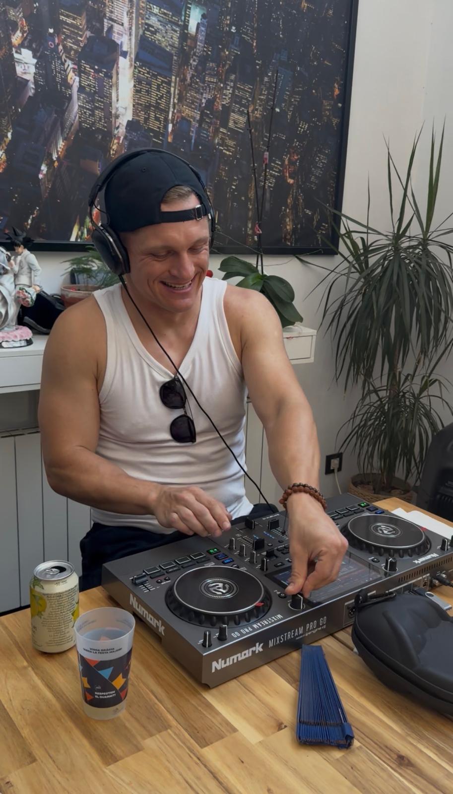 DJ Monkii