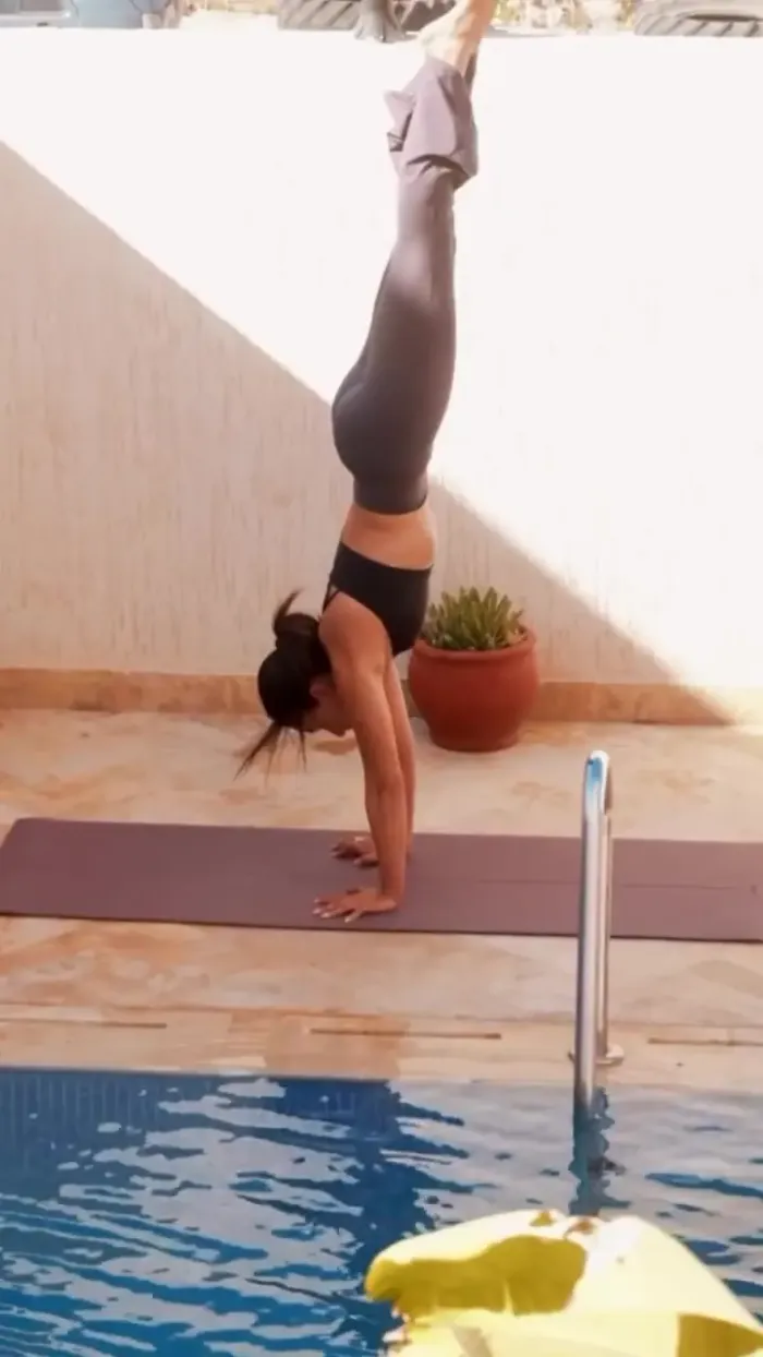 Vinyasa Ioga · 3