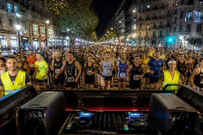 Carrera RCB: corre con música hasta el Sutton · 2